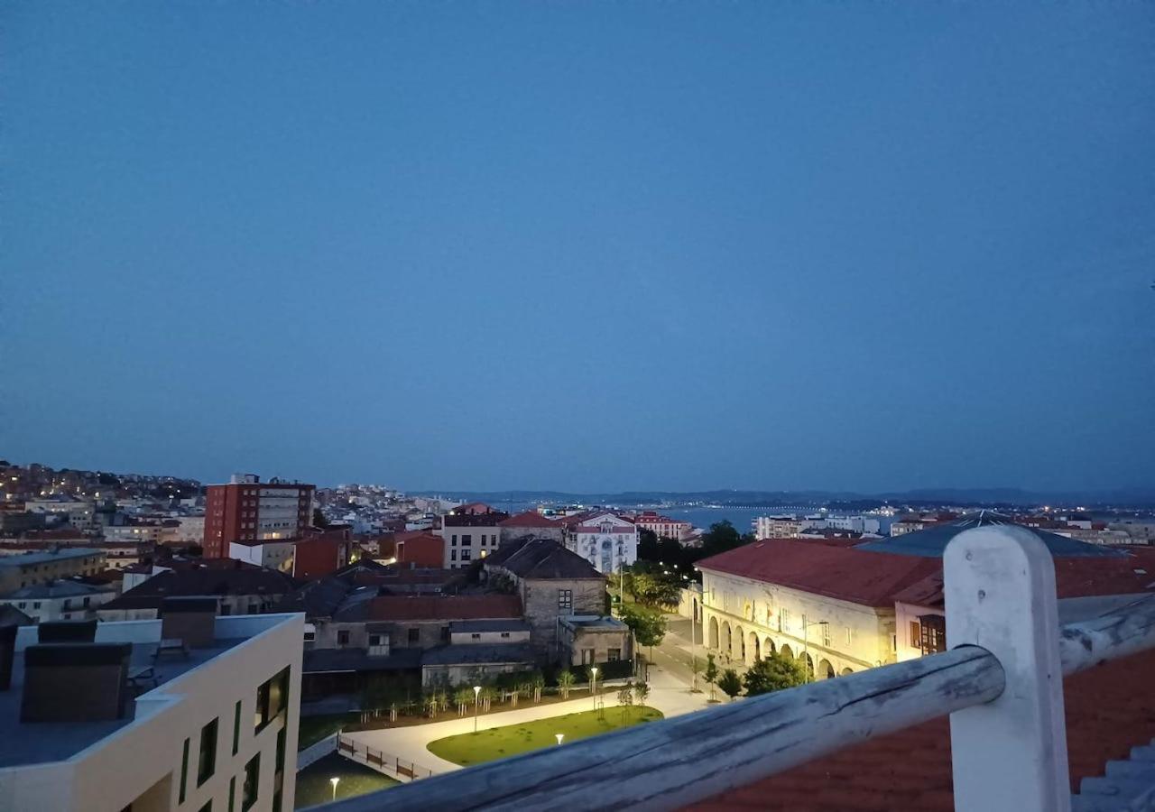 Habitaciones En El Atico De Tona Mirando A La Bahia De ซานตานเดร์ ภายนอก รูปภาพ