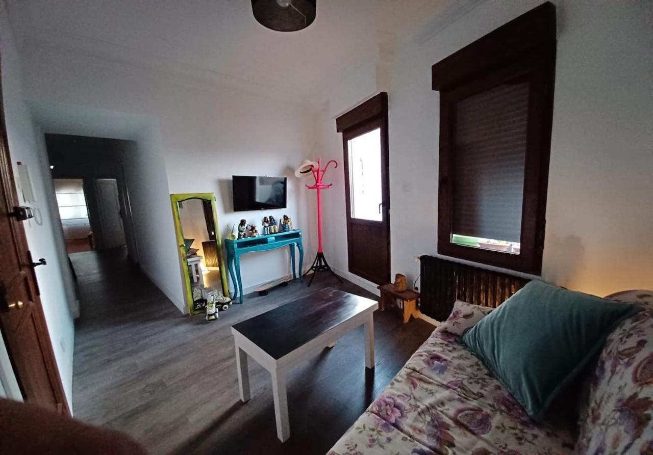 Habitaciones En El Atico De Tona Mirando A La Bahia De ซานตานเดร์ ภายนอก รูปภาพ